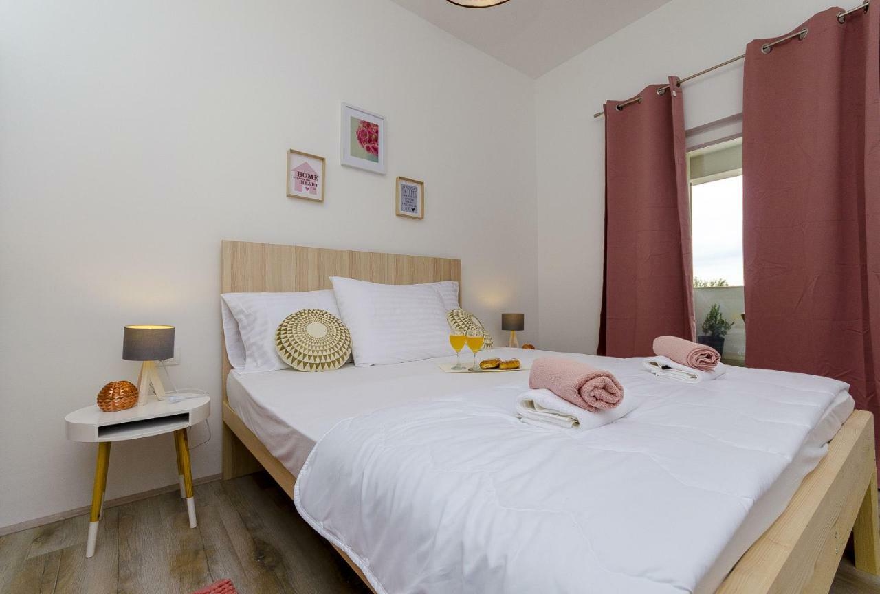 Ferienwohnung Gabriela Kaštela Exterior foto